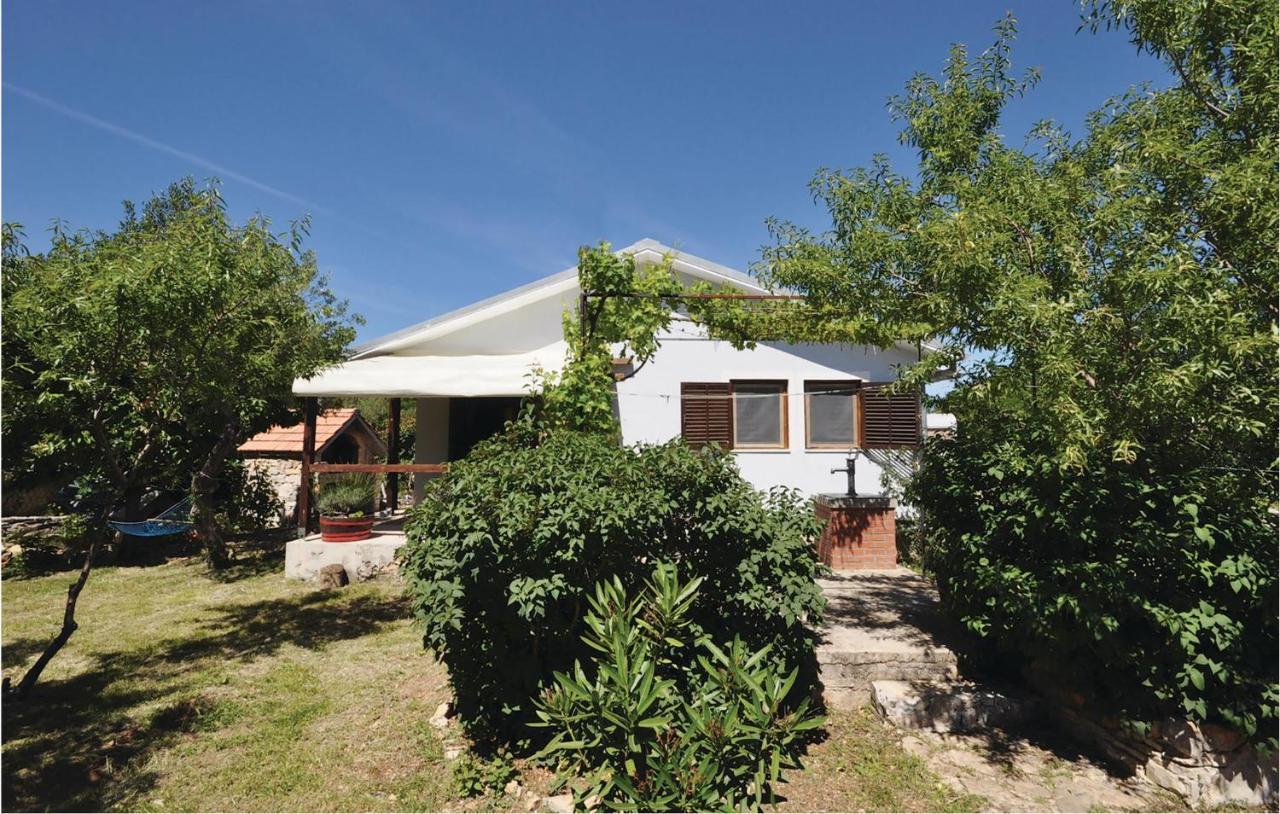 Nice Home In Jezera With Wifi Buitenkant foto