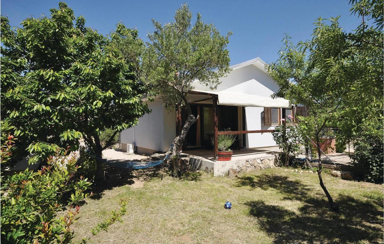 Nice Home In Jezera With Wifi Buitenkant foto